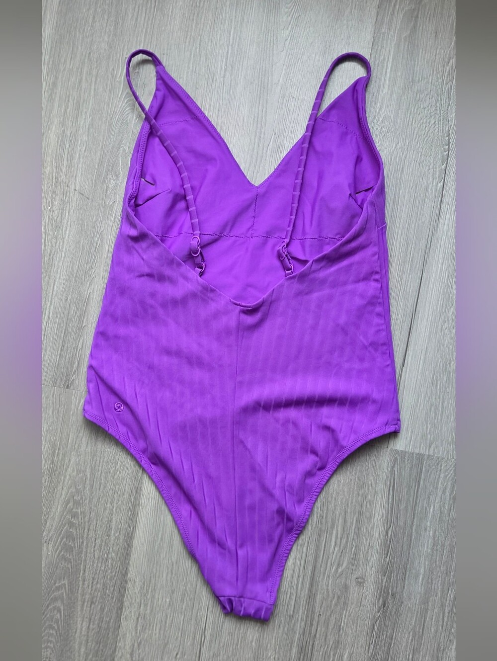Lululemon Atomic Purple V-Neck Ribbed One-Piece Swimsuit No Size Dot - Picture 6 of 9